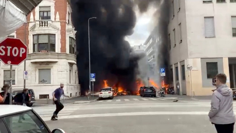 Photo of foto | Explozie puternică în centrul orașului Milano. Mai multe mașini au fost cuprinse de flăcări